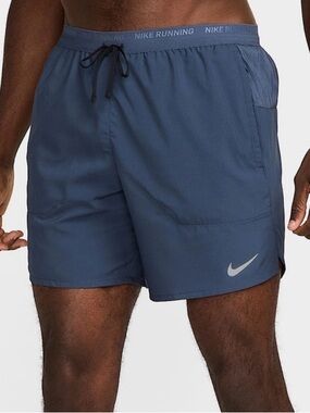 Nike Flex Stride Swift Running Shorts men’s blue size large 5”
